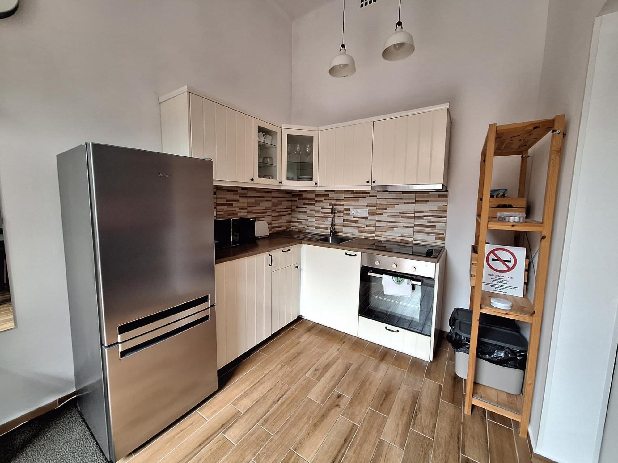 Vibe Apartment, Downtown, Free Parking Apartment